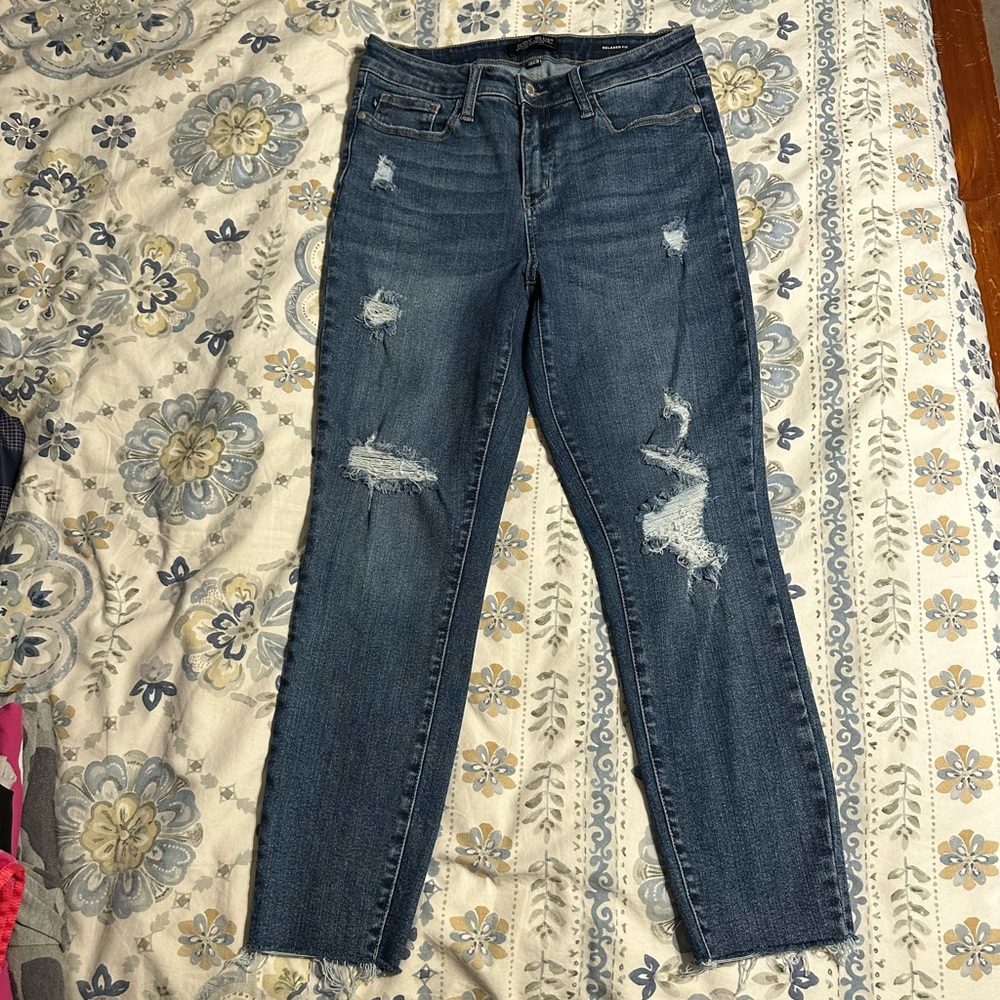 Judy Blue Distressed Relax Fit Skinny Jeans 9/29
